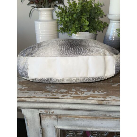 DONALD J PLINER Leather Crescent Shoulder Bag Hobo Purse White Blue Metallic - Picture 9 of 16